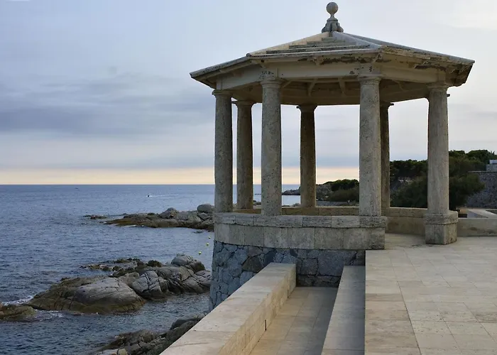 Hotel Serenity By Pandora